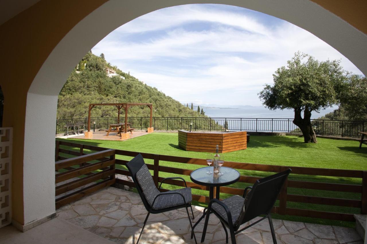 Silent Bay Apartments Katávolos Exterior photo